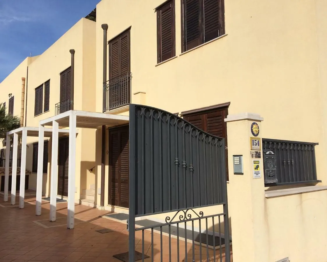 Case Montalbano San Vito Lo Capo